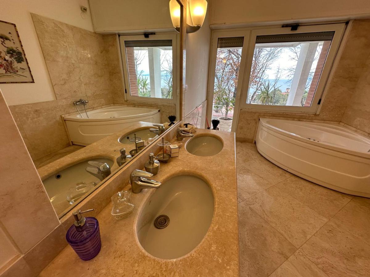 Pf Luxury Apartment Petrarca Posillipo Capri View - My Place Neapel Exterior foto